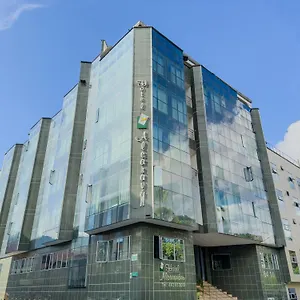 Hotel Alcaravan Medellin